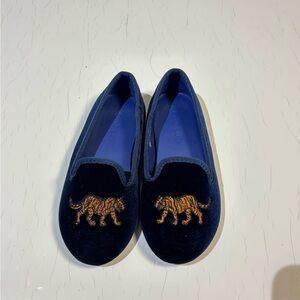 Crewcuts Navy Blue Kids Slippers with Tiger Embroidery